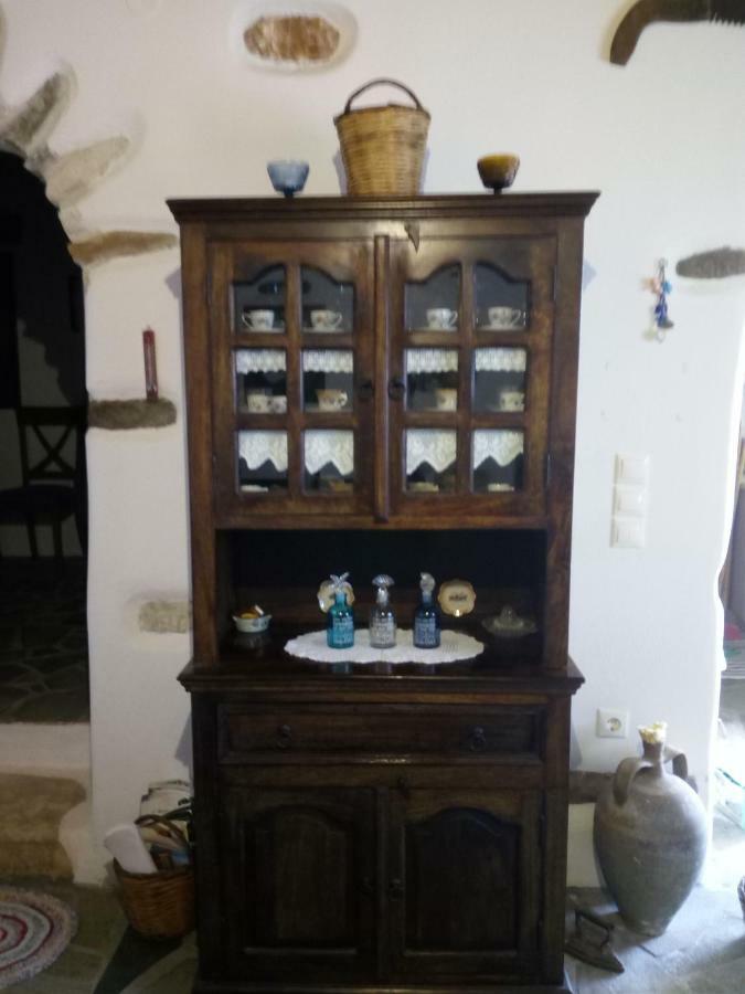 Traditional House Paros Sarakiniko  Luaran gambar